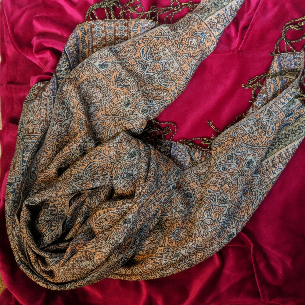 100% pashmina scarf coverup